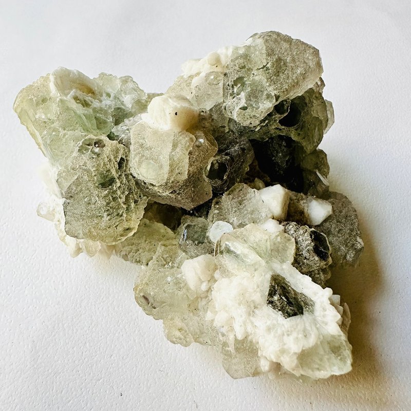 內蒙銀都螢石1•水晶原石•智慧天才石•寶石•指導靈•磁場淨化 - 擺飾/家飾品 - 其他材質 綠色