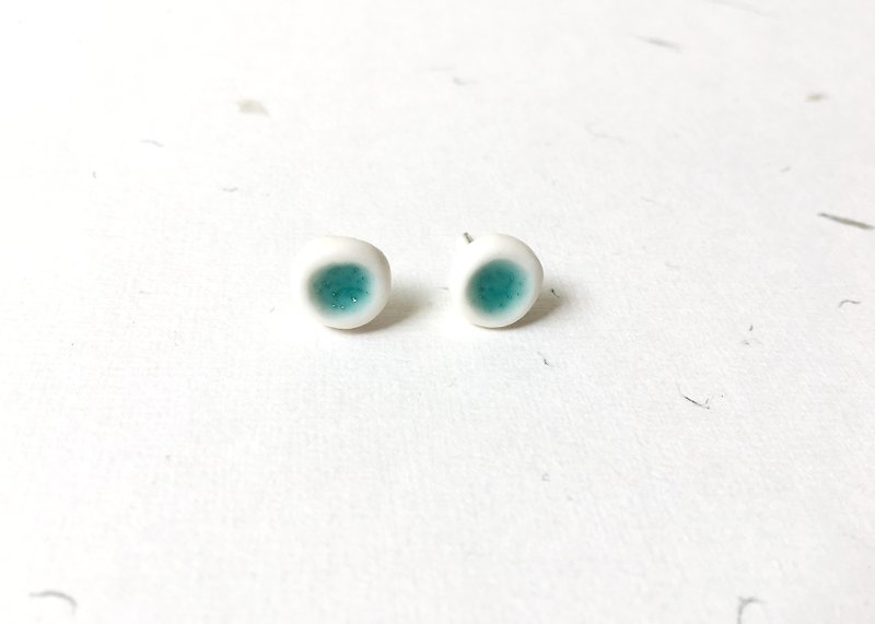 Green Circle Ceramic Earring - White/ Porcelain with 925 sliver - Earrings & Clip-ons - Porcelain Multicolor