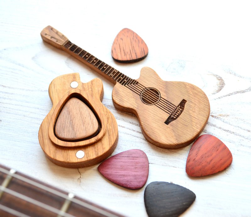 带木镐的吉他采摘盒 吉他拨片架 个性化礼品 - 吉他配件 - 木頭 多色