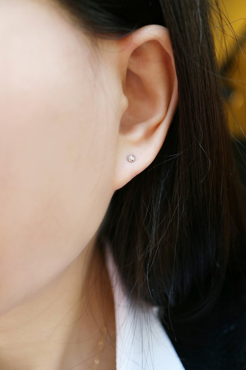 Simple round tube diamond earrings - Earrings & Clip-ons - Diamond Silver