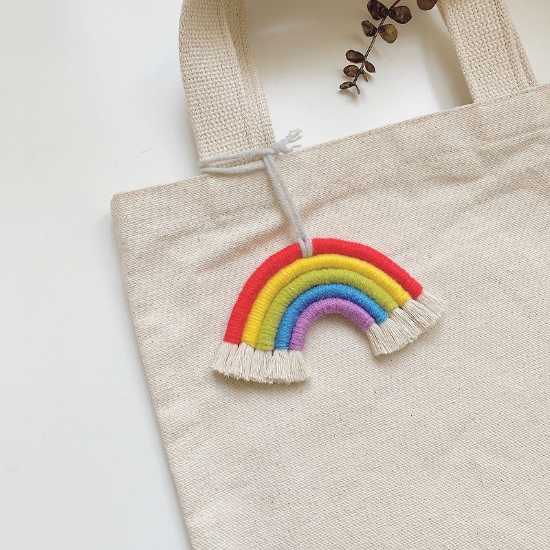 【Happy Blessing Little Rainbow Woven Charm】Handmade Ornaments Home Decoration Gifts - Charms - Cotton & Hemp Multicolor