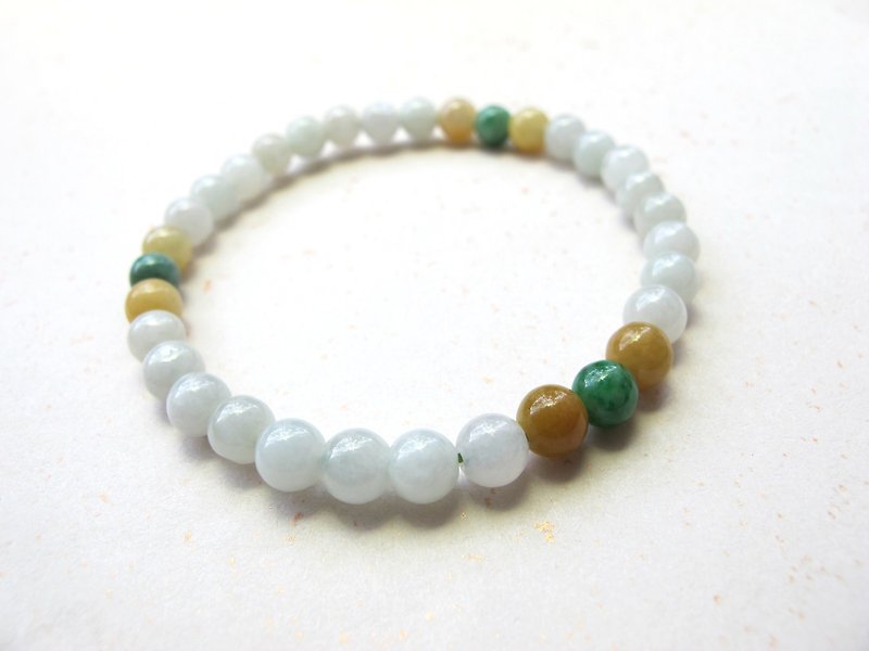 Onion-bulb hand-made natural stone series - "three-color bracelet" -6mm natural jade (Burmese jade) - สร้อยข้อมือ - เครื่องเพชรพลอย หลากหลายสี