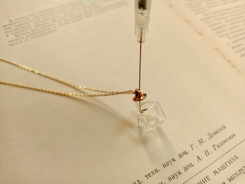 oblate glass diffuser necklace - สร้อยคอ - กระจกลาย หลากหลายสี