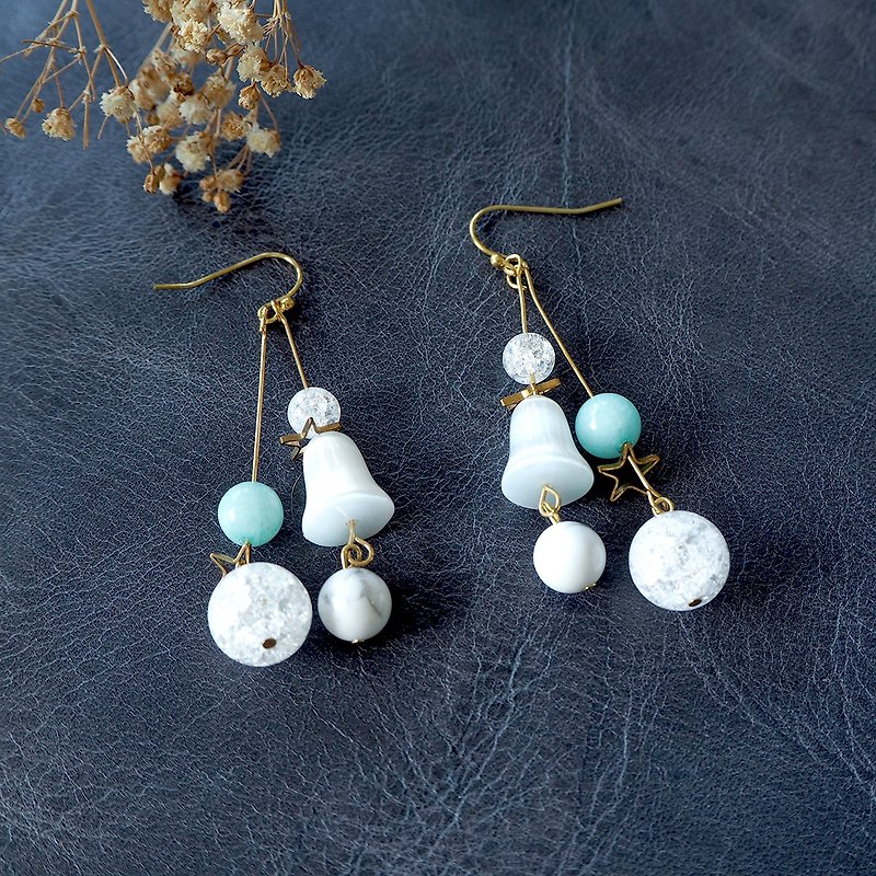 ทองแดงทองเหลือง ต่างหู ขาว - Milkey way (combination bead) earrings