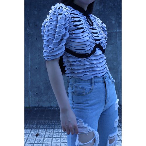 ラインデザイントップス1014WH meikeiin ハンドメイド ラインデザイントップス1014WH meikeiin ハンドメイド