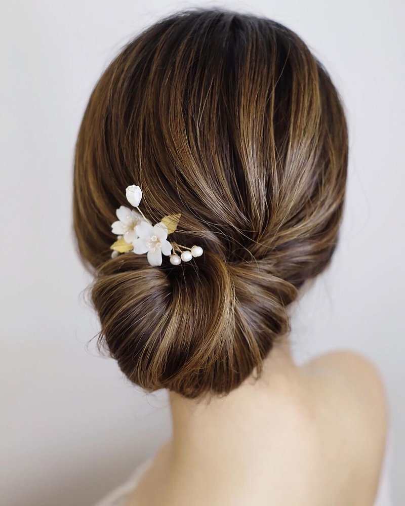 Sakura Trio Hair Pin Set - Hair Accessories - Gemstone White