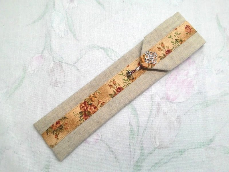 Cutlery set portable storage bag and chopstick cover F02-029~Unique design and hand-sewn - Chopsticks - Cotton & Hemp 