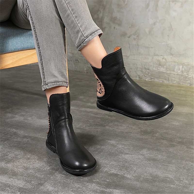 Autumn and winter Martin boots retro handmade leather shoes flat bottom women's boots - Women's Booties - Genuine Leather Black