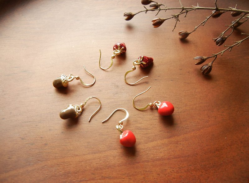 *Coucoubird*glazed small earrings - apple / strawberry / Acorn - Earrings & Clip-ons - Other Metals Multicolor