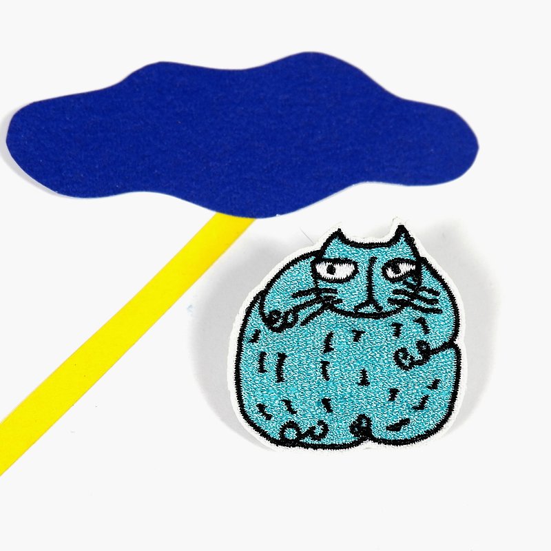 猫 - 刺繍バッジ/ピン - バッジ・ピンズ - 刺しゅう糸 ブルー