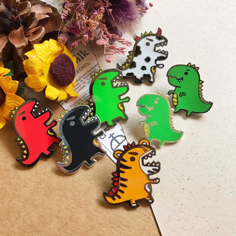 Metal brooch badge-Tyrannosaurus is coming - Brooches - Other Metals Green