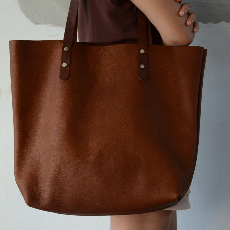 Classic TAN Leather Tote/ Leather Bag - 側背包/斜背包 - 真皮 咖啡色