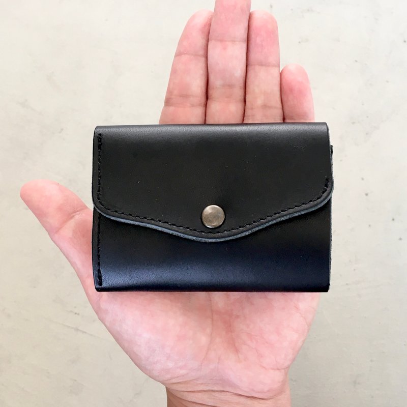 Tochigi Leather Nume Leather Tri-Fold Compact Wallet Free or Paid Engraving [Black] - กระเป๋าสตางค์ - หนังแท้ สีดำ