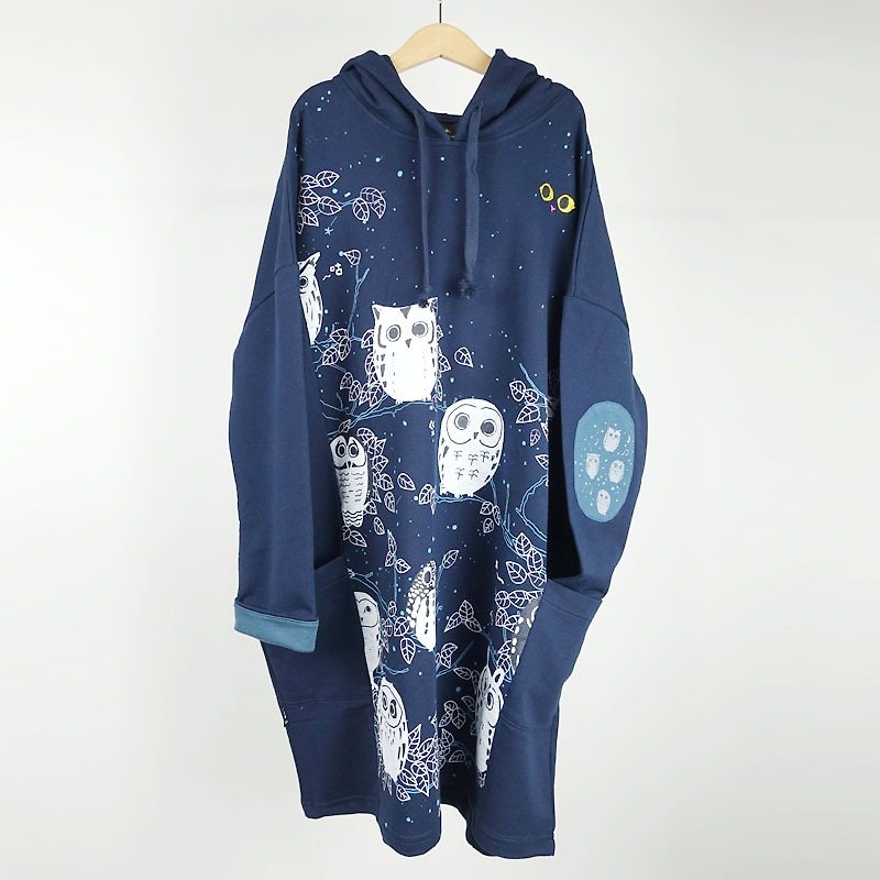 Owl long sleeve hooded pocket dress - เสื้อฮู้ด - ผ้าฝ้าย/ผ้าลินิน สีน้ำเงิน