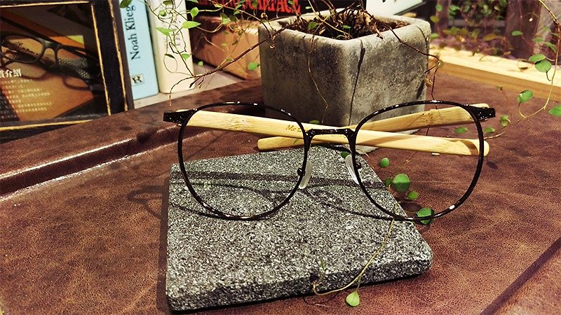 Mr.Banboo F系列【冷金屬遇上有溫度的竹子】有故事的 台灣手工眼鏡 - 眼鏡/眼鏡框 - 竹 卡其色