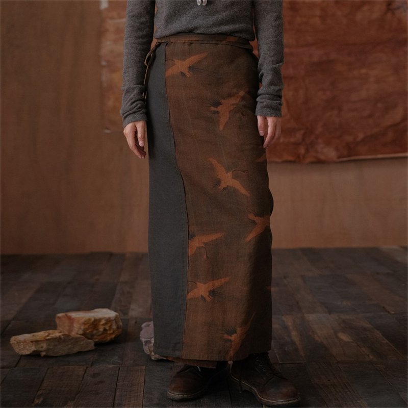 Feihe Xiangyun yarn skirt retro slim long skirt plant dyed mud dyed wrap skirt - กระโปรง - ผ้าไหม สีนำ้ตาล