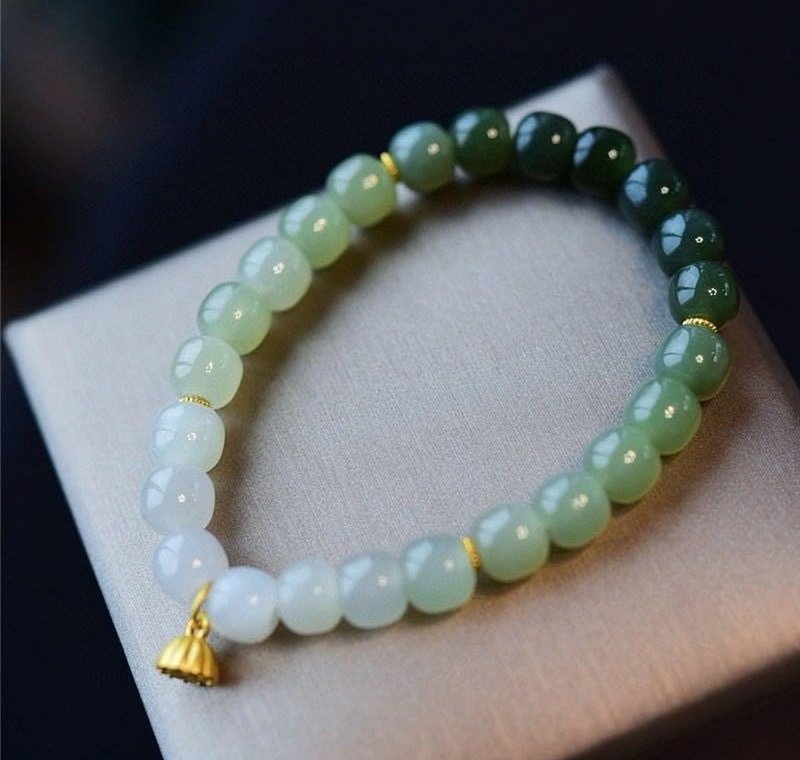 7mm natural Hetian jade/Hetian jade - gradient clear water jade. 925 Silver pendant design bracelet - Bracelets - Jade Green