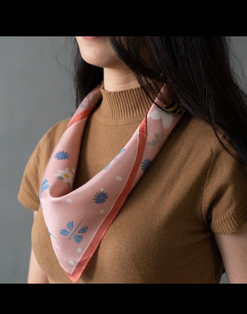 Pink Orange Dragonfly Garden Square Silk Scarf - ผ้าพันคอ - ผ้าไหม 