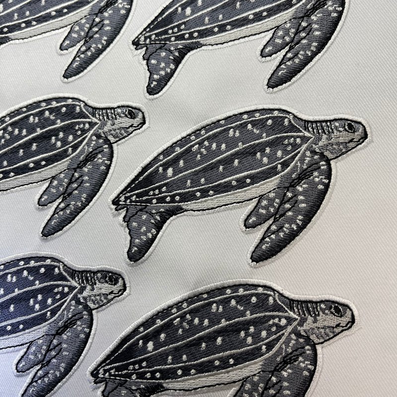 革龜刺繡吊牌/免費客製姓名 - 行李吊牌 - 繡線 多色