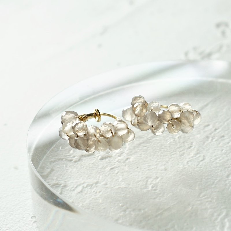 14kgf Gray Chalcedony W wrapped pierced earrings / clip on - ピアス・イヤリング - 宝石 グレー