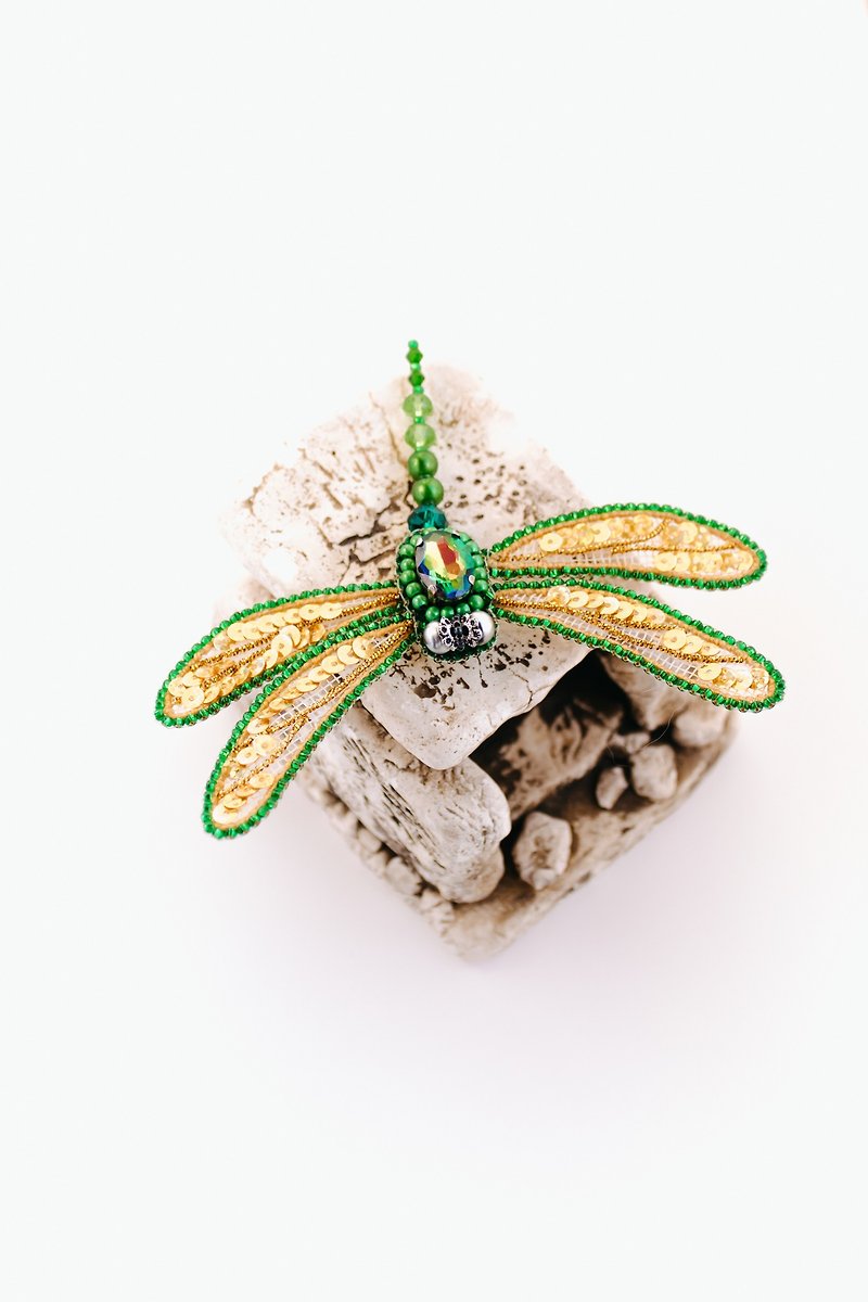 水晶 胸針 綠色 - Dragonfly brooch, insect pin, flying insect jewelry, beaded