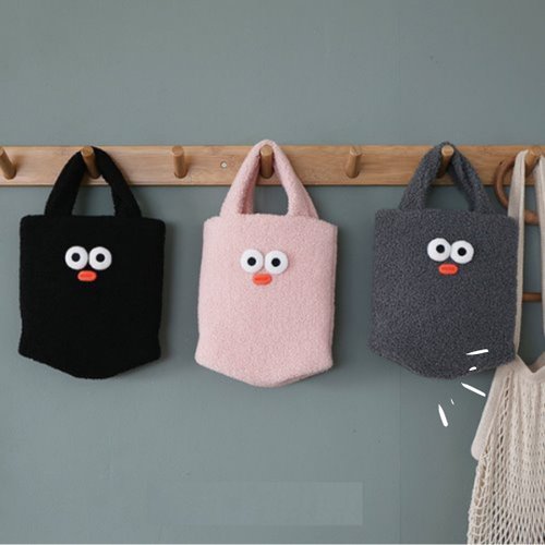 LiSA ぬいぐるみトート LiSA ぬいぐるみトート リサは同じピンクのラブブトートバッグ