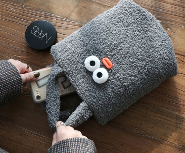 LiSA ぬいぐるみトート LiSA ぬいぐるみトート リサは同じピンクのラブブトートバッグ