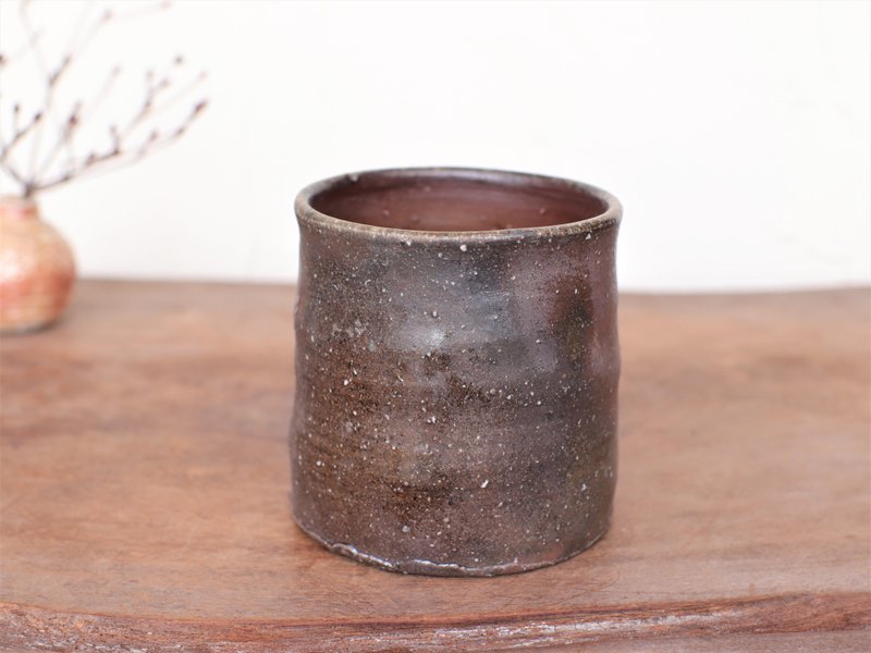 備前焼 焼酎呑・サンギリ　s7-055 - 其他杯子 - 陶 咖啡色