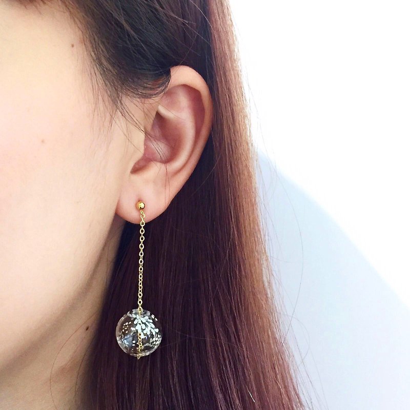 NONNA earrings - 手繪 小點圖案玻璃球耳環 - 耳環/耳夾 - 玻璃 藍色