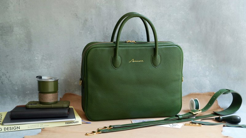 Men's side backpack, crossbody bag, casual portable briefcase, men's commuter bag, handmade cowhide, customized engraving - Briefcases & Doctor Bags - Genuine Leather Green