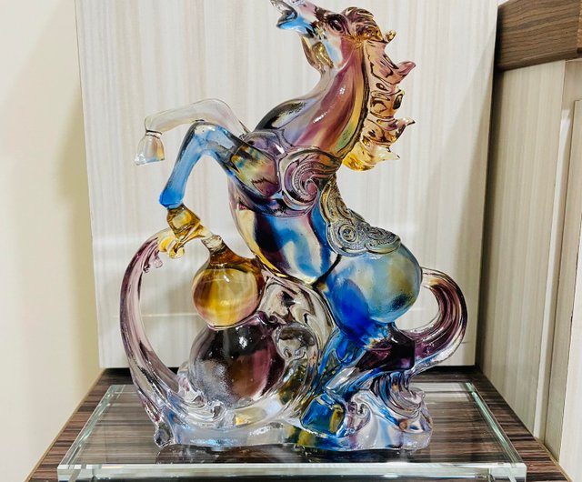 新品　クラシック オブジェ 馬 レジン 置物 ウマ ギフト プレゼント 新品 クラシック オブジェ 馬 レジン 置物 ウマ ギフト