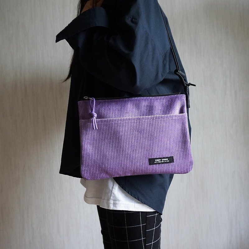 コーデュロイサコッシュバッグ　ラベンダー色 - 側背包/斜背包 - 其他材質 紫色