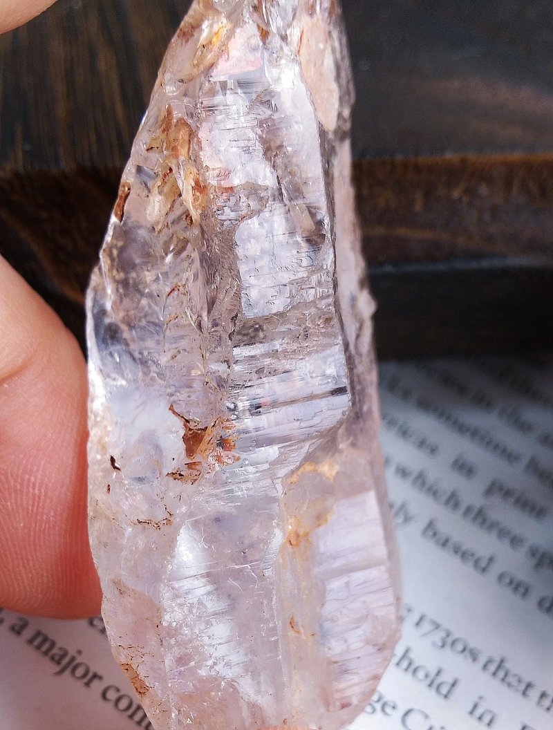 Red Mud Skeletal Quartz 馬達加斯加 紅泥骸骨水晶 天然礦石 - 擺飾/家飾品 - 其他材質 