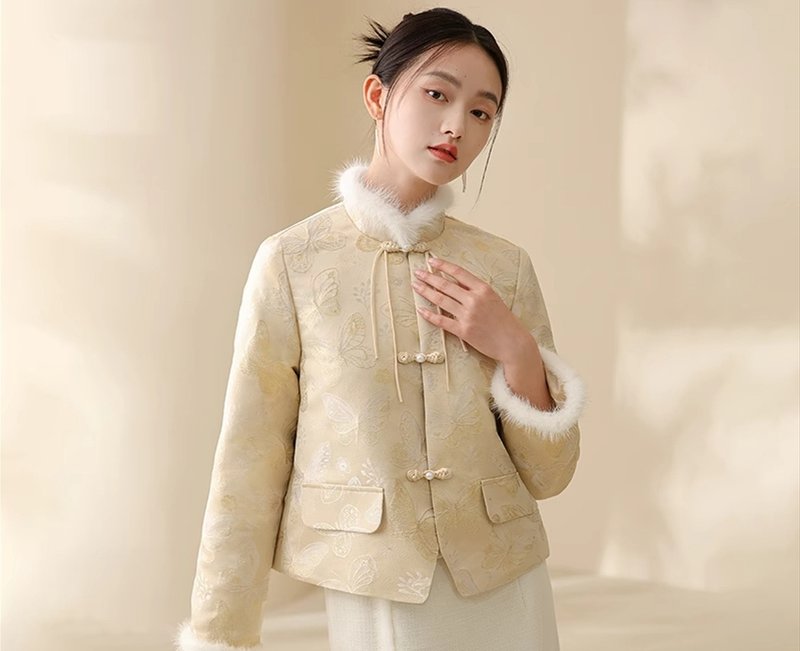 New Chinese style winter Chinese style coat for women thick young gold silk Tang suit tea suit jacquard disc button cotton coat - Women's Tops - Silk Gold