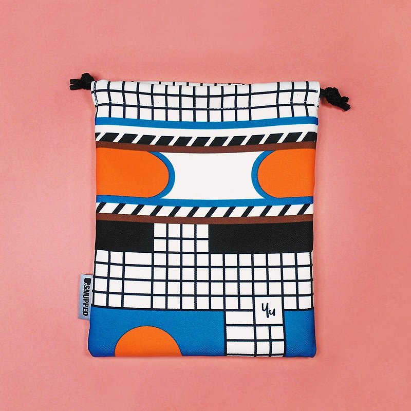 Silo White Lined Digital Printed Drawstring Pouch Bag / Goodie Bag - กระเป๋าเครื่องสำอาง - เส้นใยสังเคราะห์ ขาว