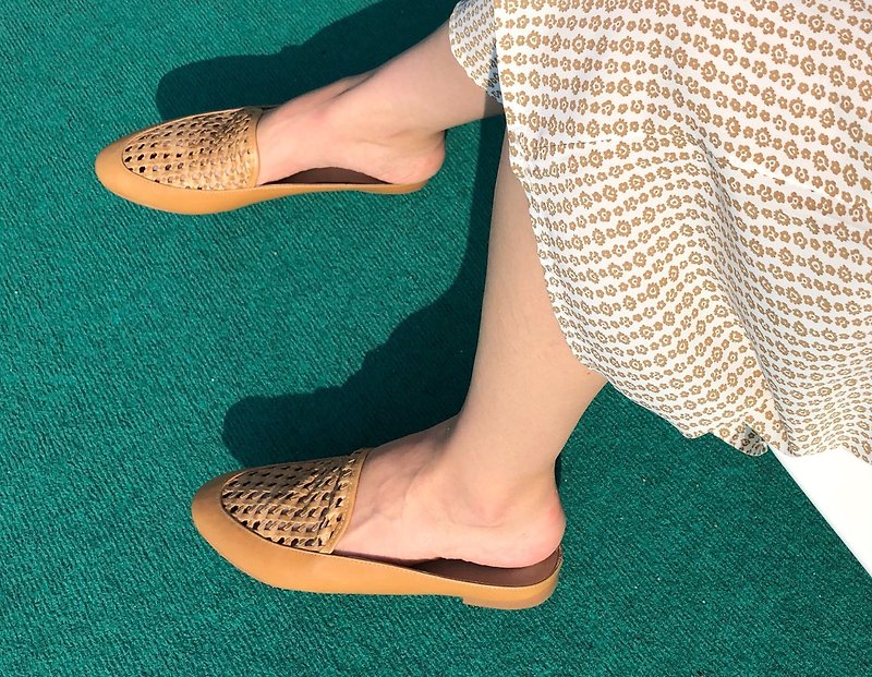 [handmade by order] a set of leather hand-woven mules _ camel - Slippers - Genuine Leather 
