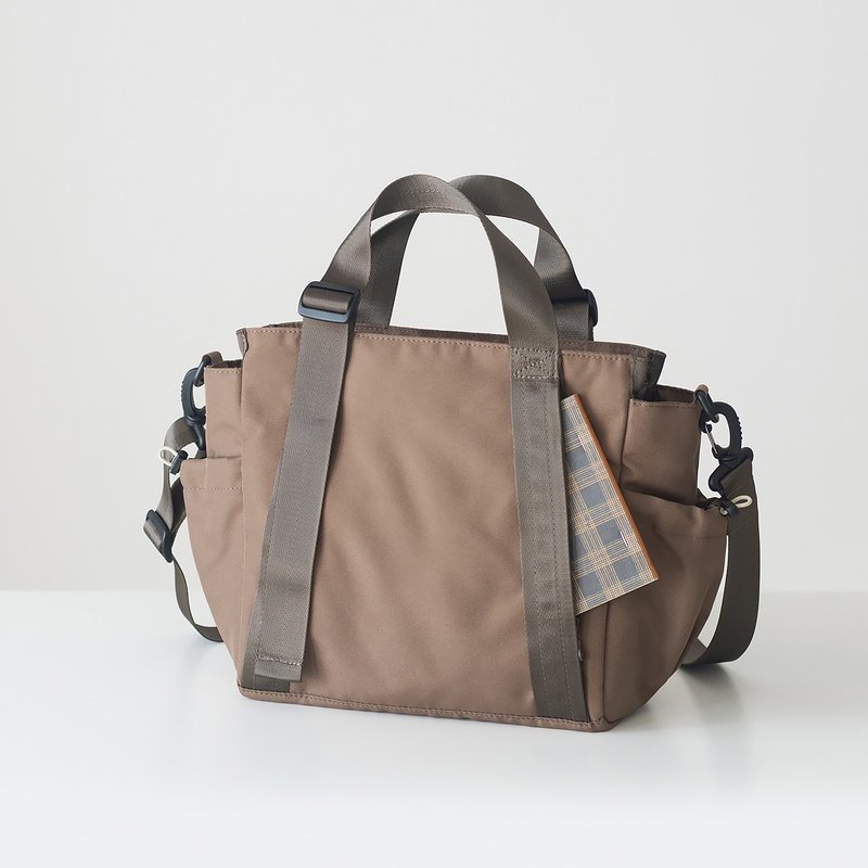 中號【棕色】10口袋3WAY多用托特包 防潑水尼龍 側背斜背 A4 - 側背包/斜背包 - 尼龍 咖啡色