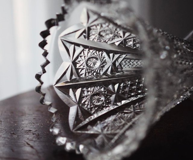 チェコスロバキア ヴァラスカ ベラ ヴィンテージ カット クリスタル