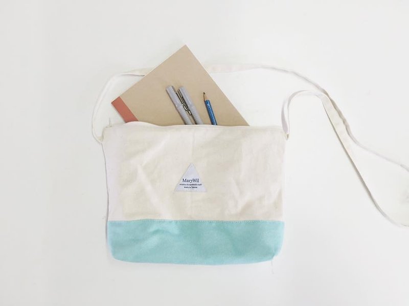 MaryWil-Your Lucky Canvas Gored Fashion Casual Shoulder Bag-Turquoise Blue - กระเป๋าแมสเซนเจอร์ - ผ้าฝ้าย/ผ้าลินิน สีน้ำเงิน