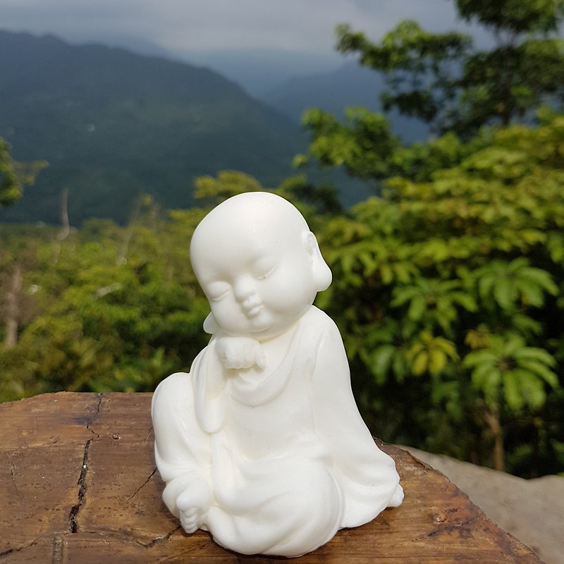 Miniature cute meditation Monk 1802, Zen/Fairy Garden Supplies DIY Accessory - Fragrances - Other Materials White