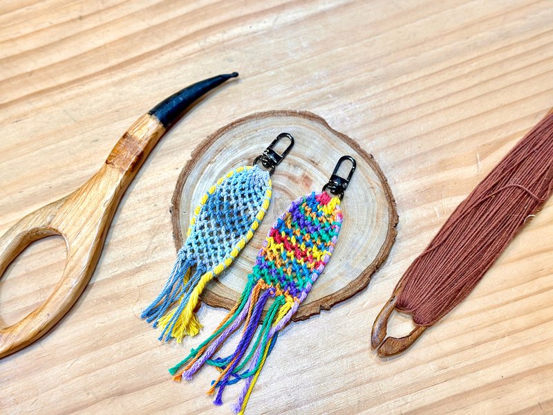 羊角勾編織吊飾-自由款 - 吊飾/掛飾 - 棉．麻 多色