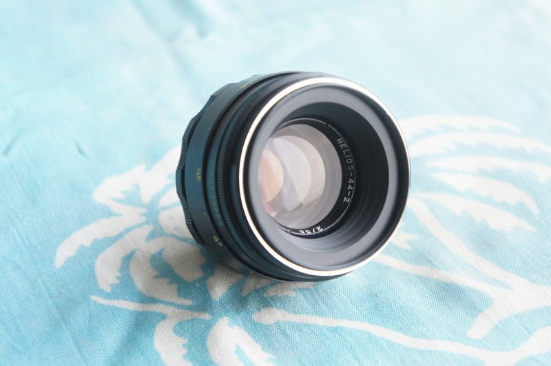 Helios 44-2 58mm F/2 lens for M42 Zenit Pentax Practica - Cameras - Other Materials 