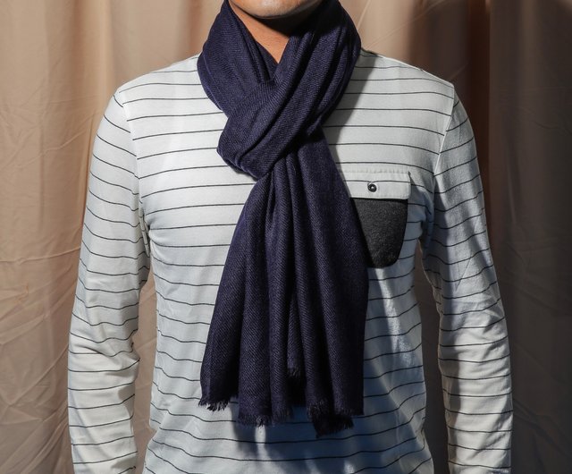 Classic Cashmere cashmere scarf/shawl navy blue thick, soft and warm - Shop  Allegro & Andante Knit Scarves & Wraps - Pinkoi