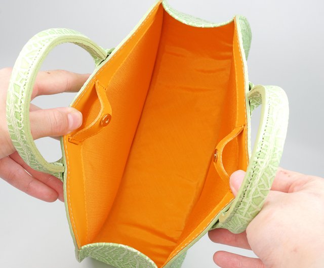 メロンのハンドバッグ 夕張メロン 牛革製 cantaloupe handbag