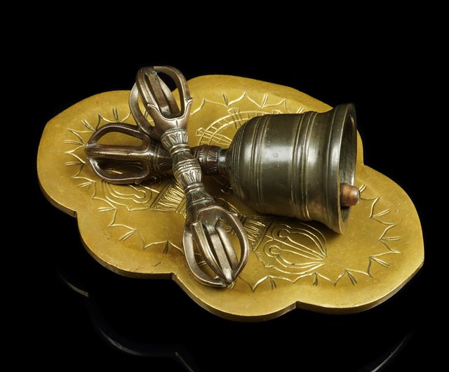 普巴五股金剛杵 密宗 法器 鉄仏 装飾品 工芸品 美術品 普巴五股金剛杵 密宗 法器 鉄仏 装飾品 工芸品 美術