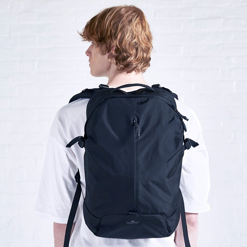 Doughnut Black Line Waterproof Pioneer Backpack (For Home Delivery Only) - กระเป๋าเป้สะพายหลัง - ไฟเบอร์อื่นๆ สีดำ