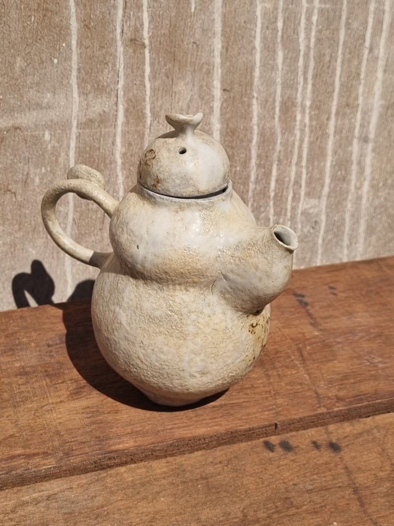 [Return to Cellular Life] Gray and white stone pattern gourd body teapot - living food utensils pottery cup pottery teapot - Teapots & Teacups - Pottery Khaki