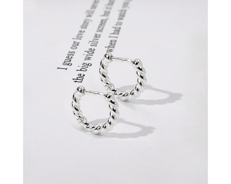 I twist I 925 sterling silver earrings - ต่างหู - เงินแท้ สีเงิน