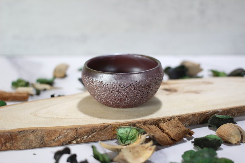 【送禮好物】100ml 柴燒 天然落灰 手拉坯茶杯 鶯歌葉敏祥作 - 茶壺/茶杯/茶具 - 瓷 