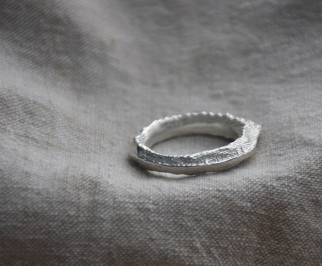 Hand made ring with original texture of silver high quality 925